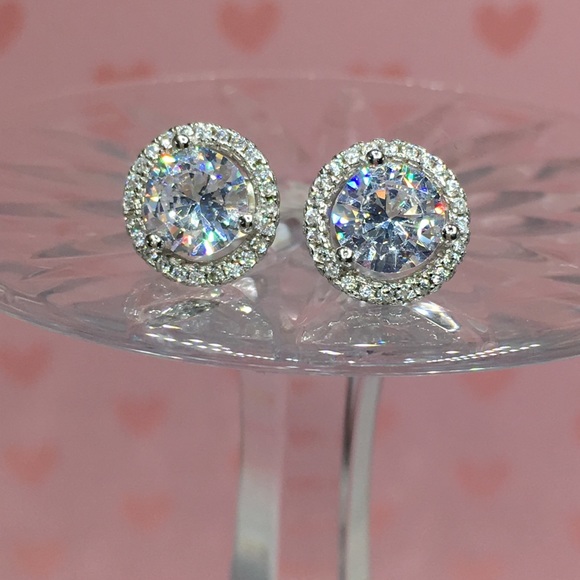 14k white gold 3ct diamond halo stud earrings - Picture 2 of 8